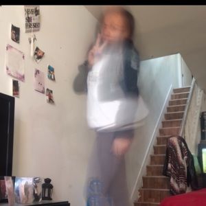 Meet your Posher, Kaytlin